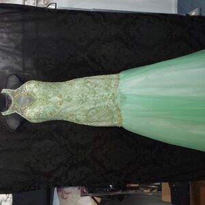 Lucci Lu Beaded Tulle Grad Prom Dress 2100 Pistachio